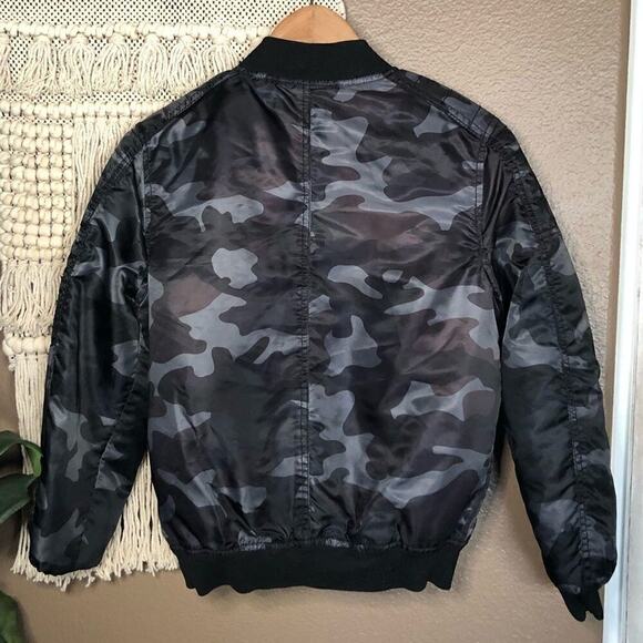 South Pole Boys Camo Bomber Jacket - Picture 2 of 6